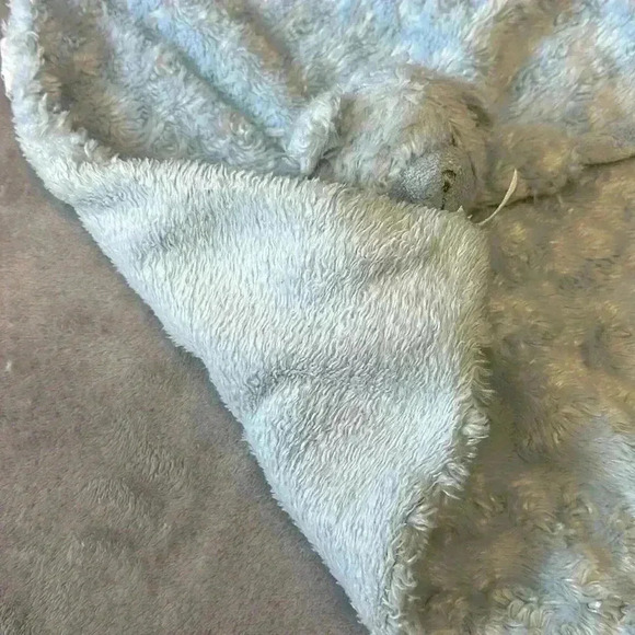 Blankets & Beyond - Unisex Nunu lovey comfort  blanket-blue plus bear - Picture 5 of 5